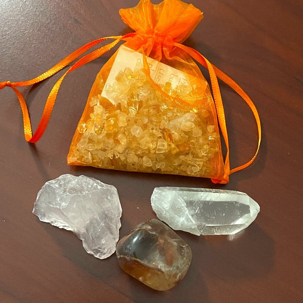 Small crystal lot - clear quartz, rose quartz, red hematoid + imitation citrine
